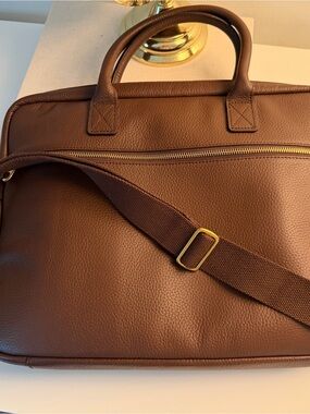 Mark & Graham Harvey Leather Laptop bag/ Briefcase w/ adjustable strap - Brown